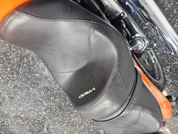 2004 Harley Davidson VRSCB V-Rod - Image 11